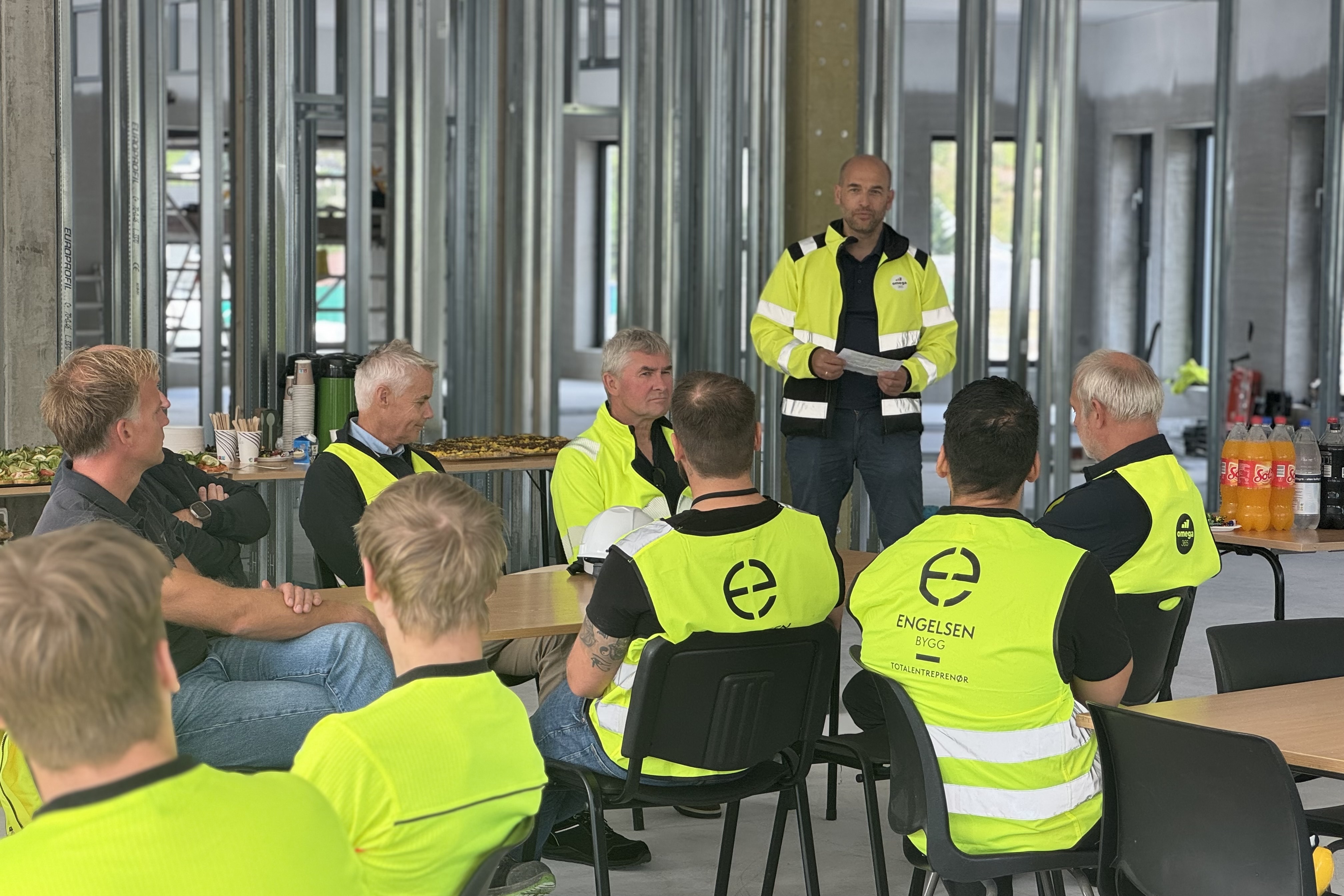 An important milestone for the new office building in Ølensvåg